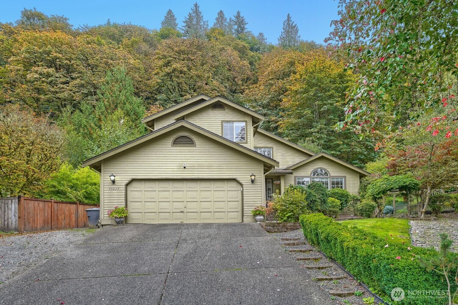 Property Photo:  15827 SE 156th Court  WA 98058 