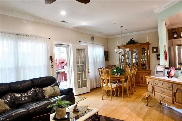 Property Photo:  610 Station Square Ct  VA 23320 