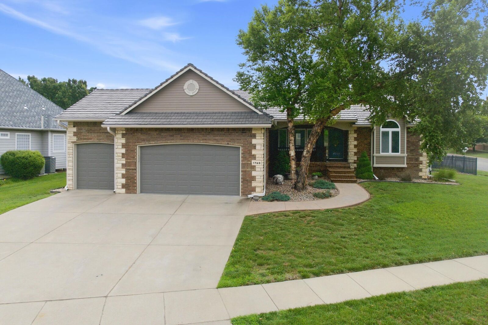 Property Photo:  1760 E Tiara Pines St  KS 67037 