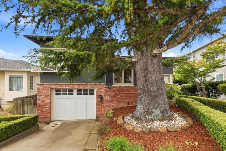 Property Photo:  68 El Bonito Way  CA 94030 