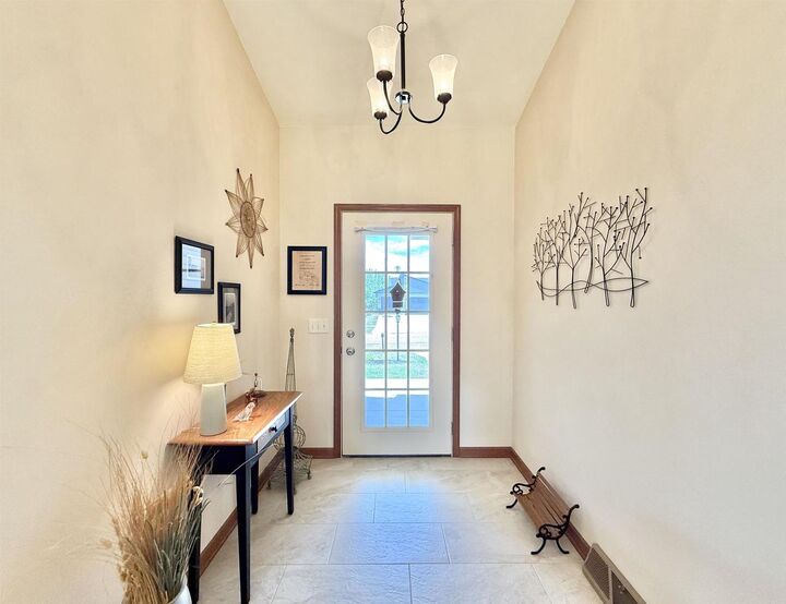 Property Photo:  782 N Waveland Road  WI 53548 