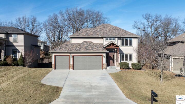 Property Photo:  1236 Vivian  MO 64093 