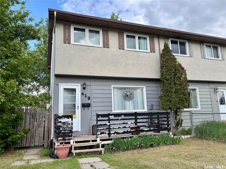 Property Photo: 419 McIntosh Street SK S4R 4Z7