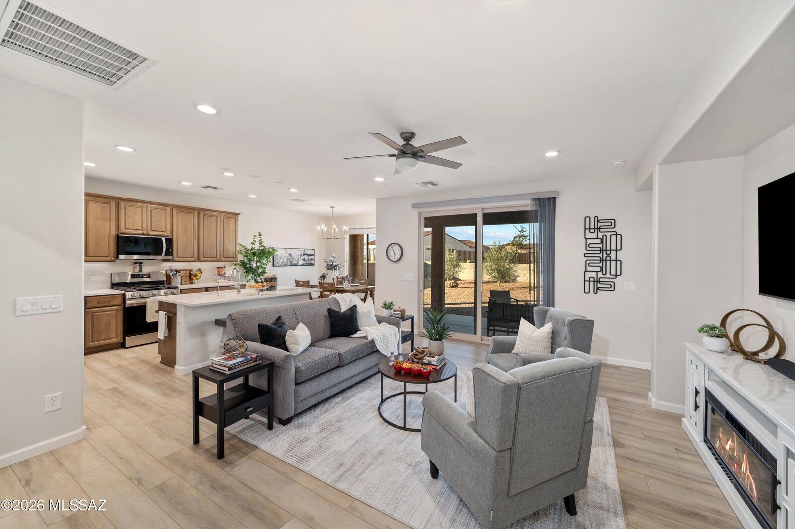 Property Photo:  1820 N Banneker Lane  AZ 85614 
