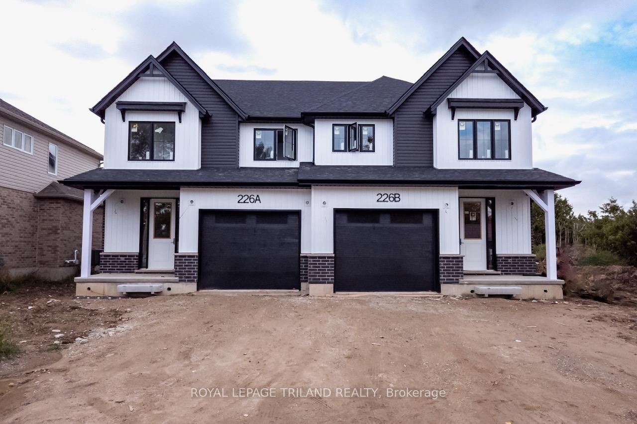 Property Photo: 228B St George Street ON N0K 1N0