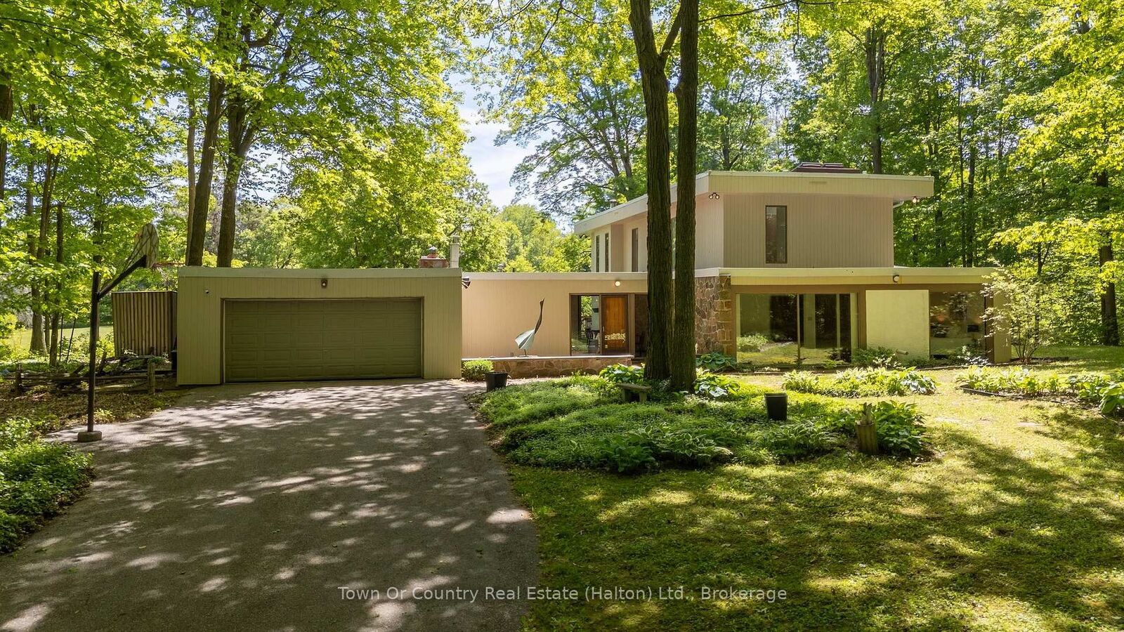 Property Photo: 1127 Adjala Tecumseth Townline ON L0G 1W0