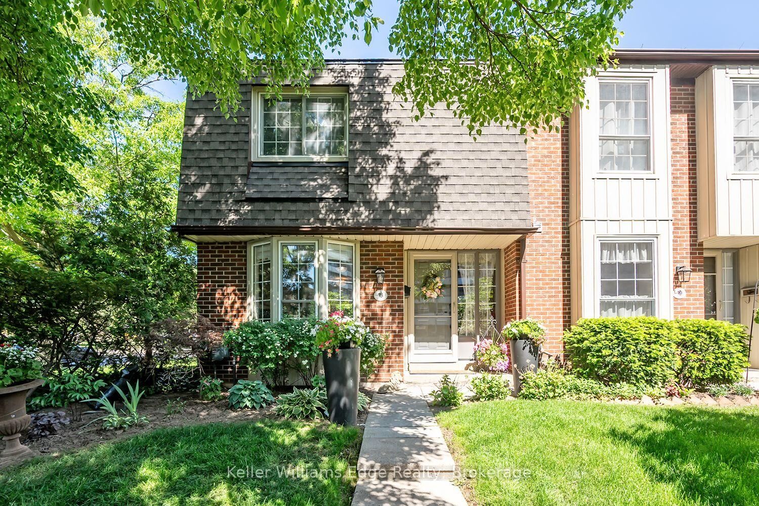 Property Photo:  3021 Glencrest Road 18  ON L7N 3K1 