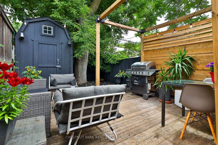 Property Photo:  119 Craven Road  ON M4L 2Z4 
