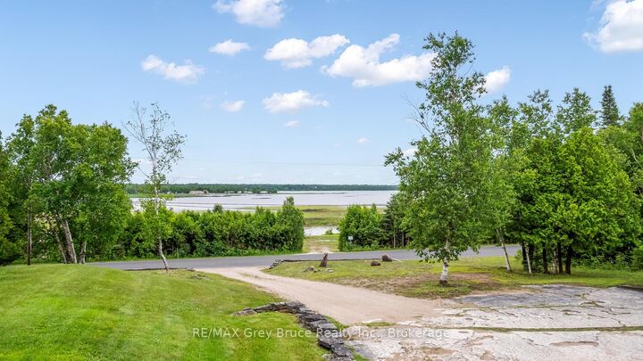 Property Photo: 68 Tamarac Road ON N0H 2M0