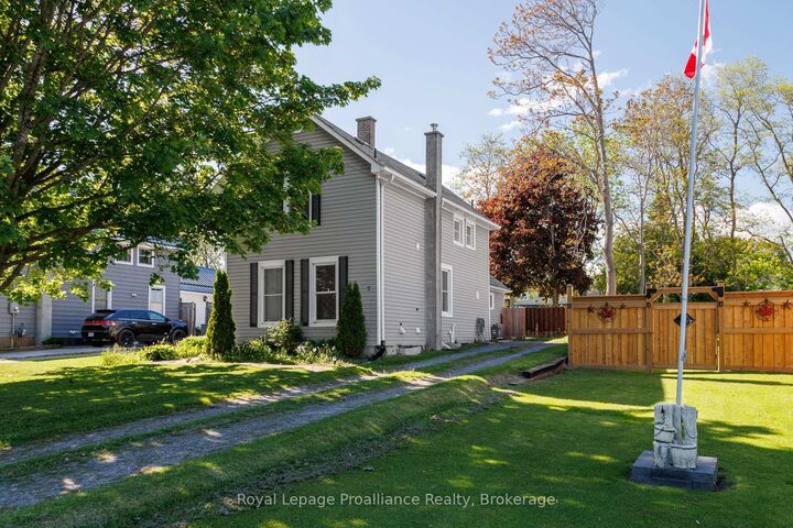 7 Simmons Street — photo 1