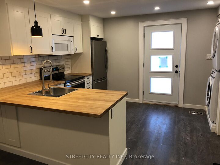 163 Emerson Street — photo 1