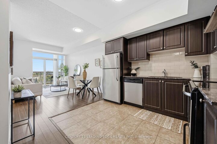 Property Photo: 8323 Kennedy Road 612 ON L3R 5W7