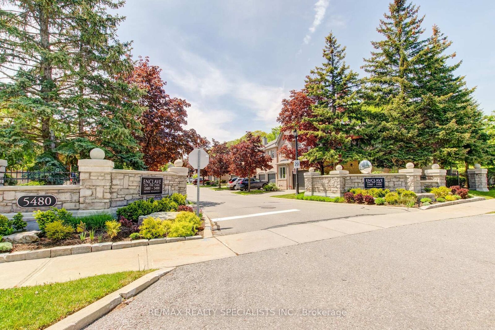 Property Photo: 5480 Glen Erin Drive 66 ON L5M 5R3