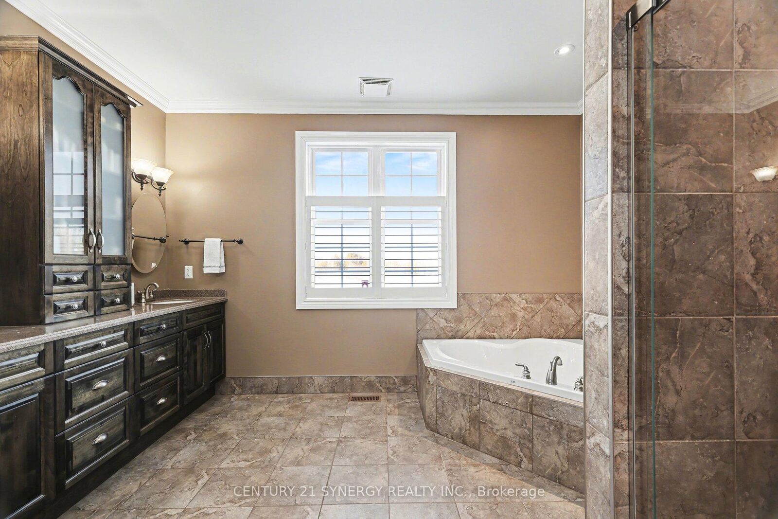 Property Photo:  30 Basswood Crescent  ON K7A 0C8 