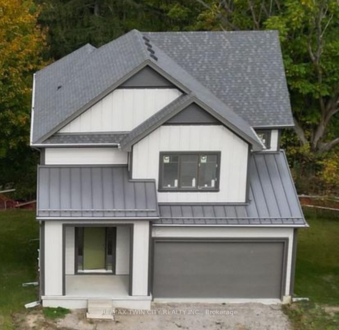 Property Photo:  106 Christopher Court  ON N5X 3X4 