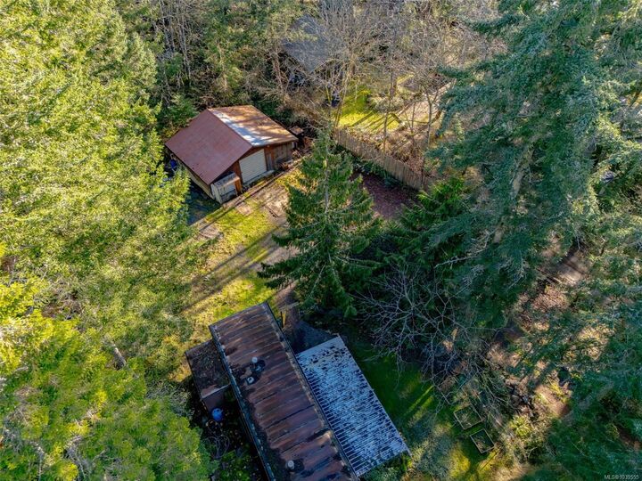 Property Photo:  1900 Martin Rd  BC V0R 1X7 