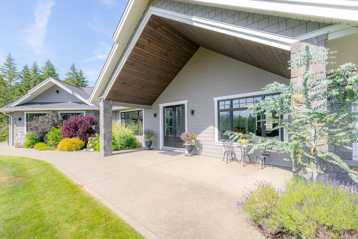Property Photo: 6181 Chase Dr BC V9Y 0C2