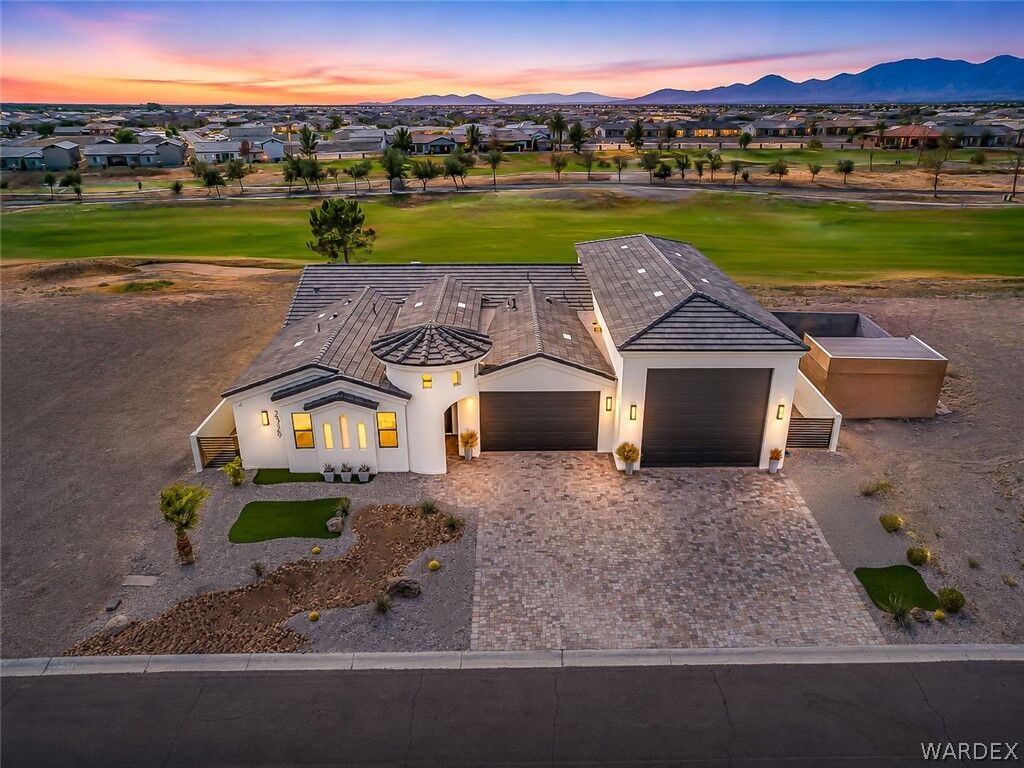 Property Photo:  2329 E Calle Toledo  AZ 86426 
