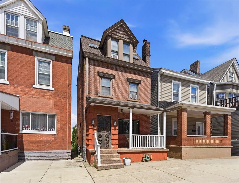 Property Photo:  318 Ella St  PA 15224 