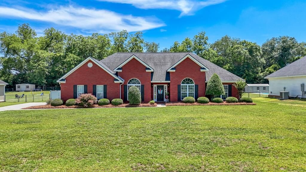 Property Photo: 156 Pheasant Drive GA 31763