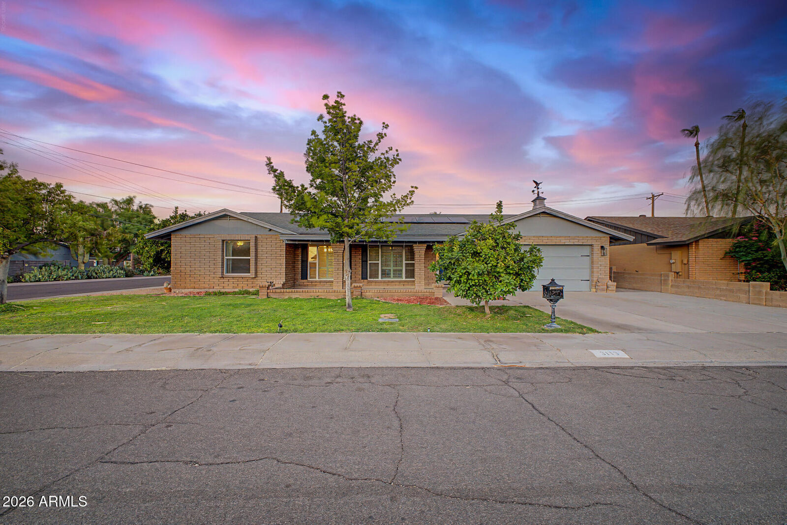 Property Photo: 3113 N 82nd Street AZ 85251