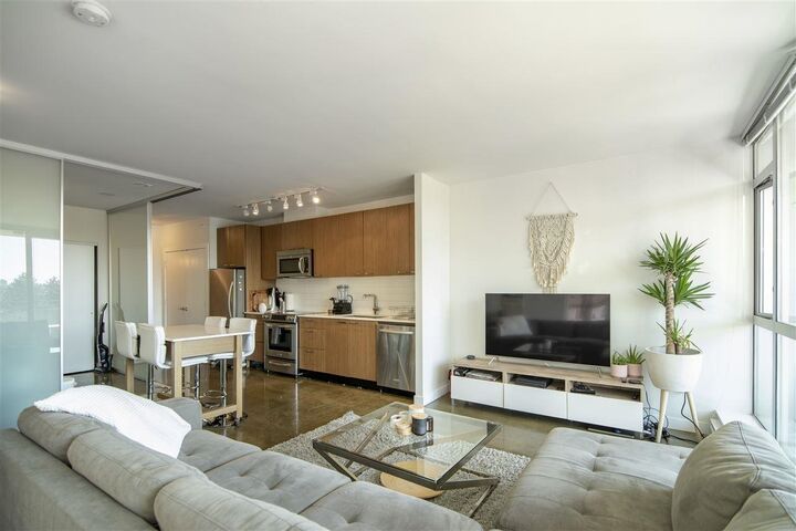 Property Photo:  221 Union Street 720  BC V6A 0B4 