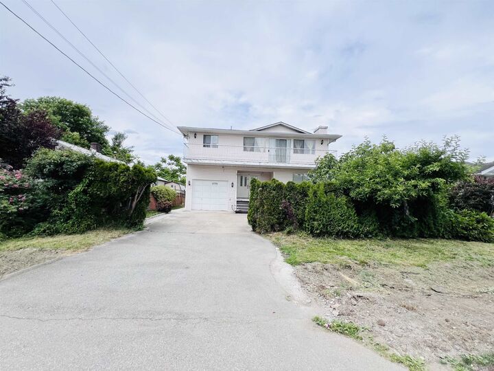 Property Photo: 12751 115A Avenue BC V3V 3R3