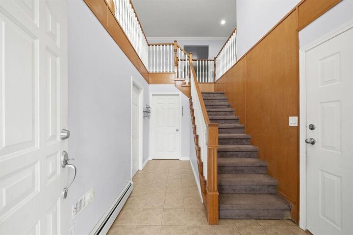 Property Photo: 31449 Legacy Court BC V2T 6W5