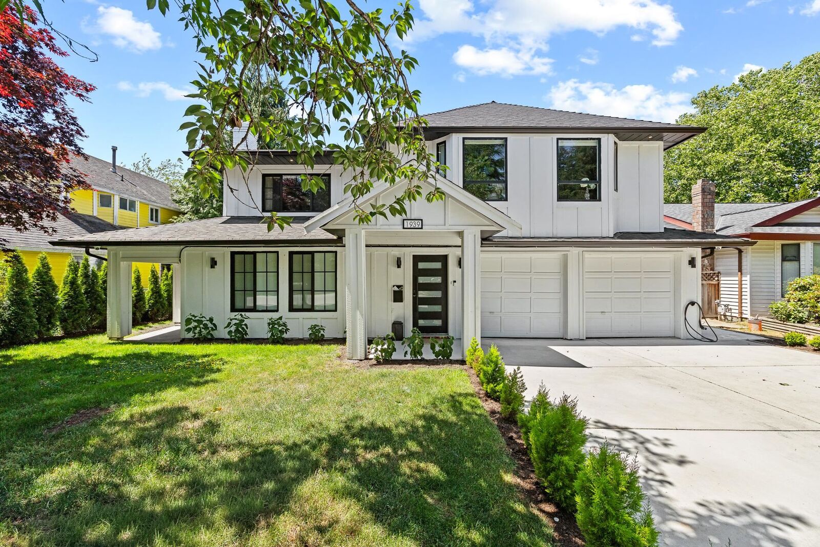 Property Photo: 1939 144 Street BC V4A 7M6
