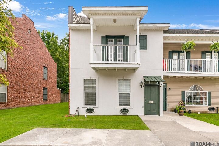 Property Photo: 2151 Plantation Ln LA 70820