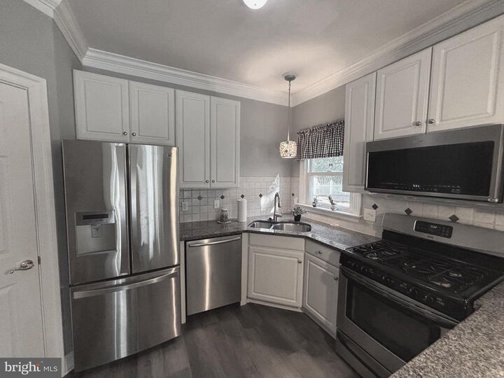 Property Photo: 629 Country Club Road VA 22701