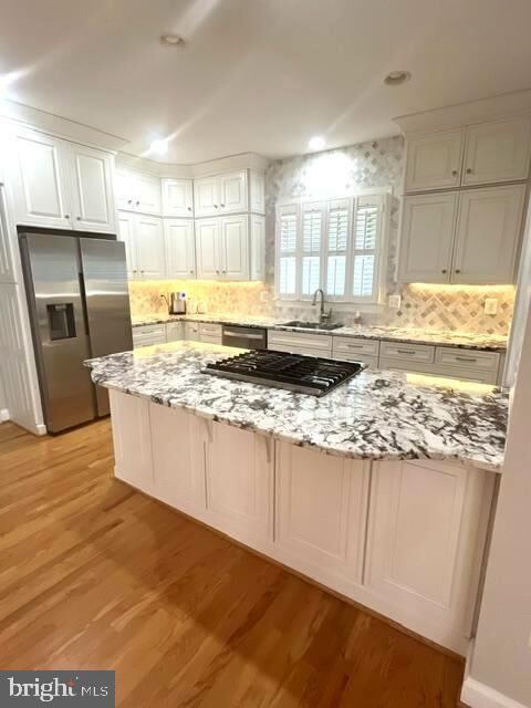 Property Photo:  627 Kinvarra Place  VA 20132 