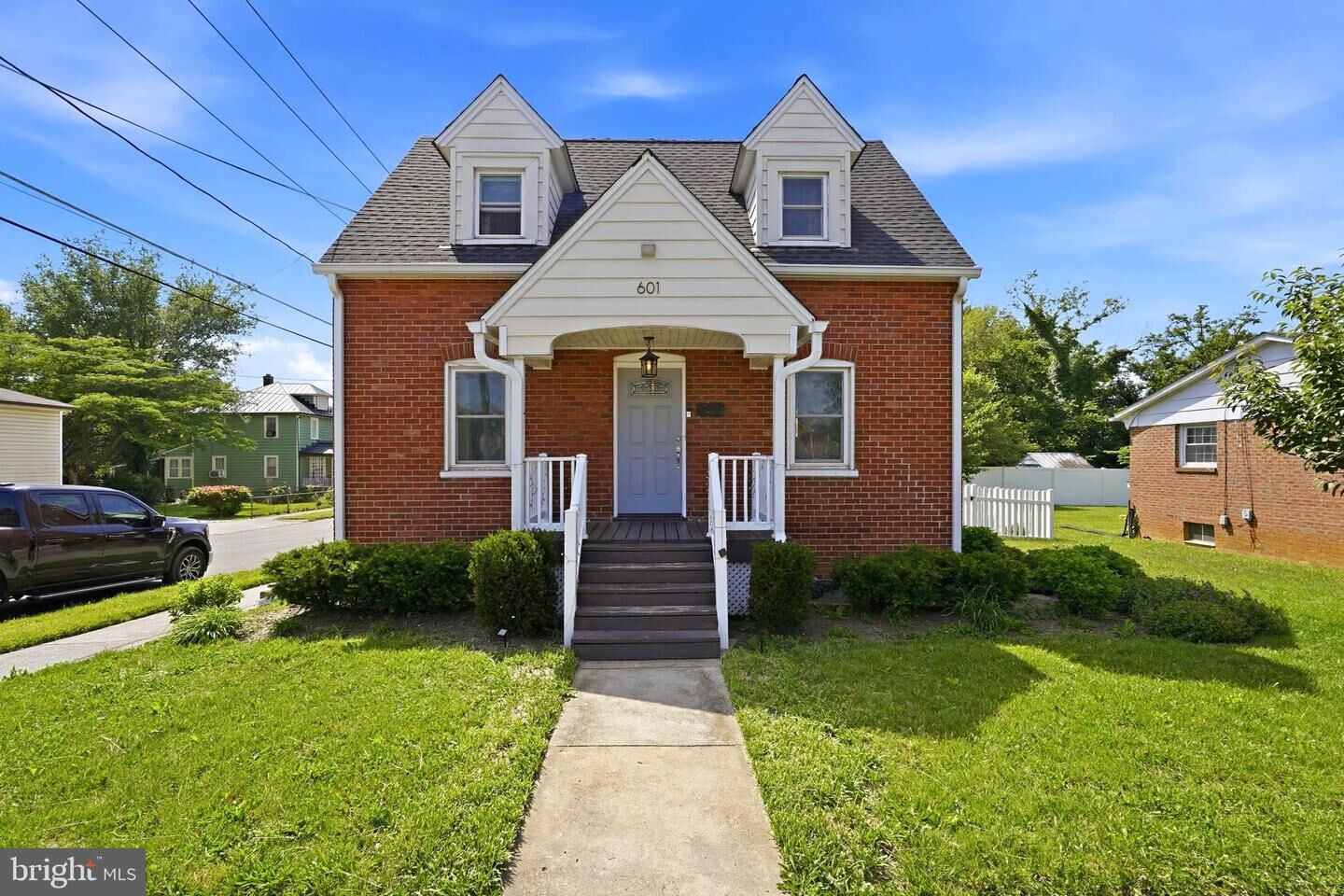 Property Photo: 601 Gray Avenue VA 22601