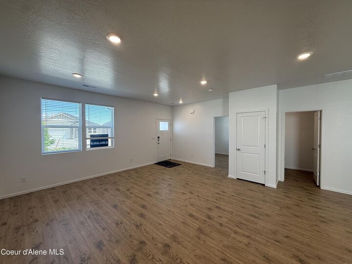 Property Photo:  5320 E Aquila Ave  ID 83854 