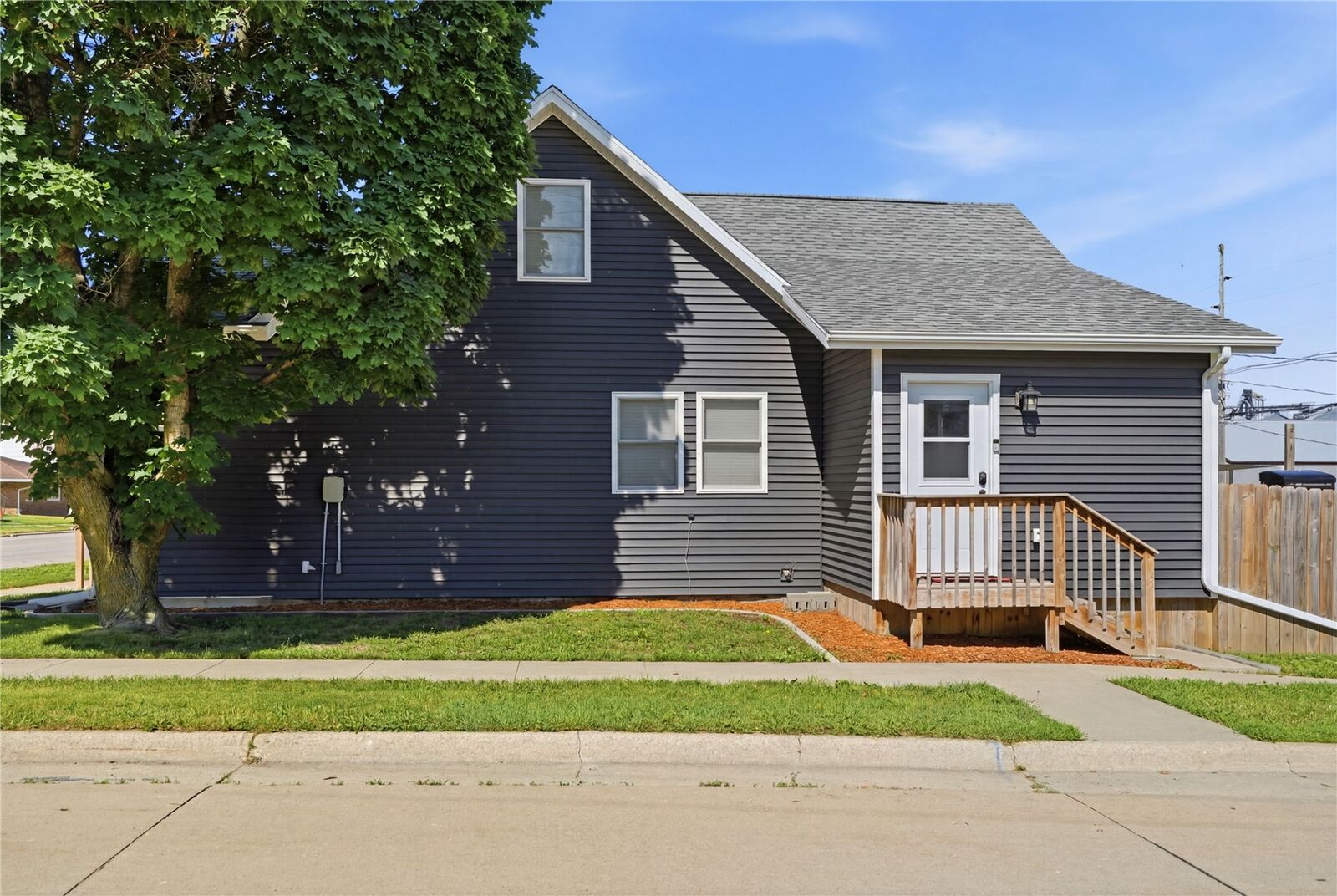 Property Photo: 502 3rd Street IA 52347