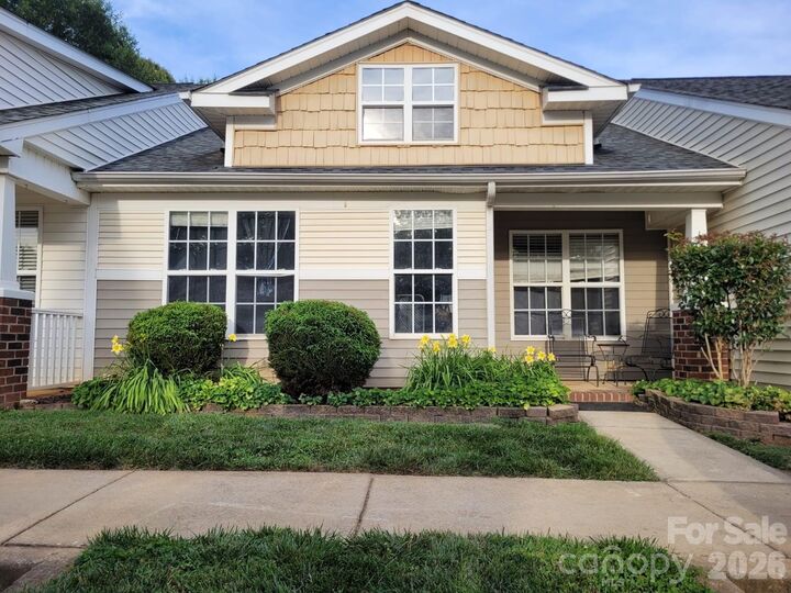 Property Photo:  1513 Tiana Way  SC 29732 