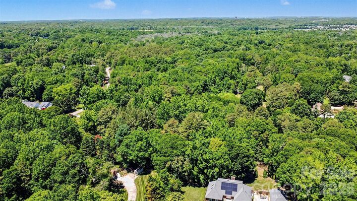 Property Photo: 1922 Amberleas Lane SC 29715