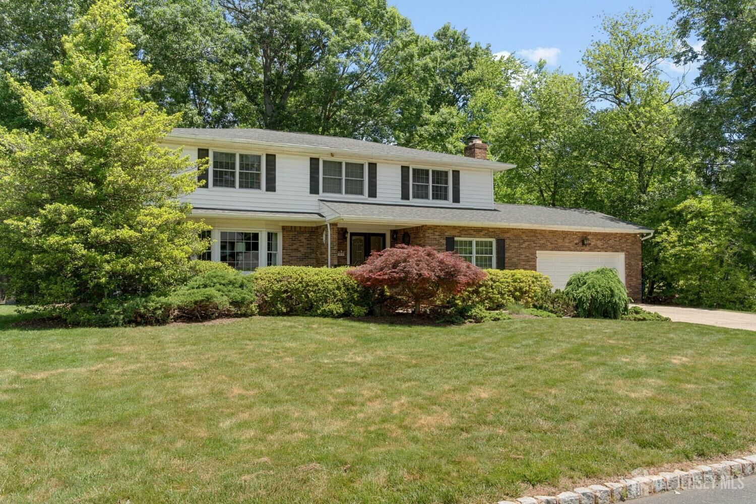 Property Photo:  460 Elwood Street  NJ 08854 