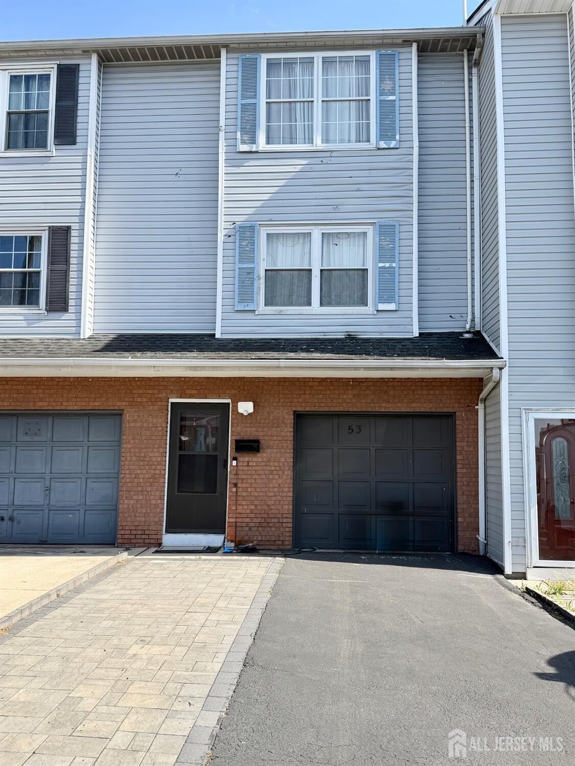 Property Photo:  53 Larch Street  NJ 07008 