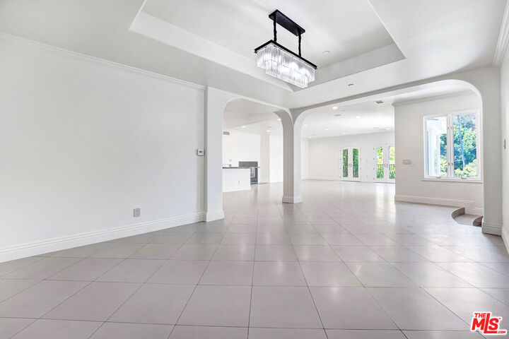 Property Photo: 4156 Sunswept Dr CA 91604