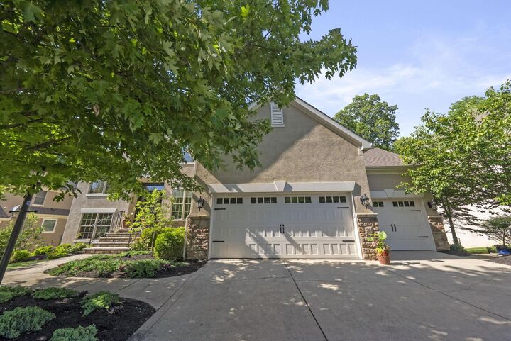Property Photo:  5107 Augusta Drive  OH 43082 