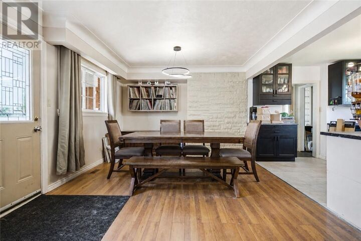 Property Photo: 39 Lincoln Crescent ON P0M 1H0