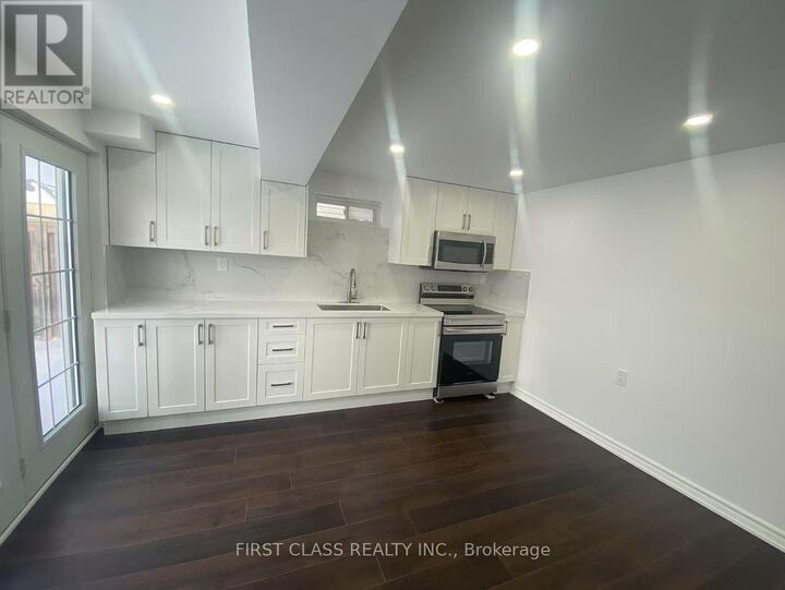 Property Photo: 1716 Arborwood Drive ON L1K 0P1