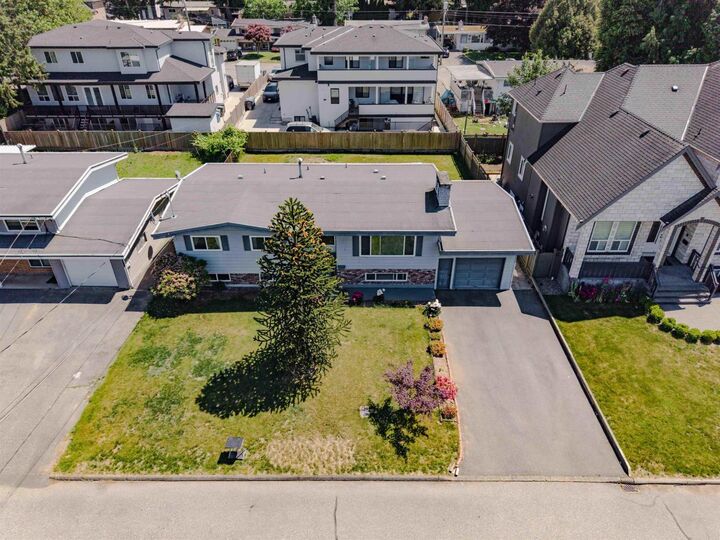 Property Photo:  2104 Bakerview Street  BC V2T 3B1 