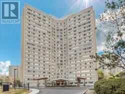 Property Photo:  3695 Kaneff Crescent 1812  ON L5A 4B6 