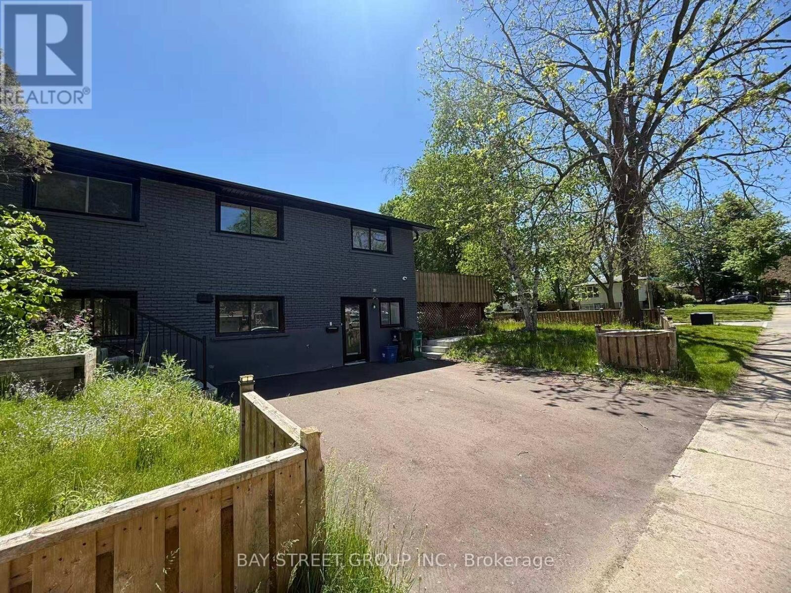 Property Photo:  69 Blythwood Road North #1  ON N2L 3Z9 