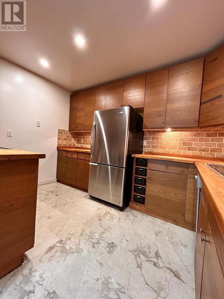 Property Photo:  78 Scarborough Golf Club Road 58  ON M1M 3C5 