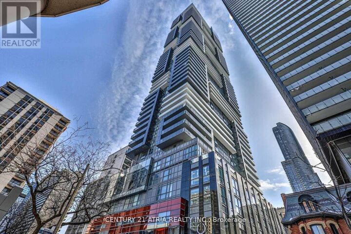 Property Photo:  7 Grenville Street 5010  ON M5Y 0E9 
