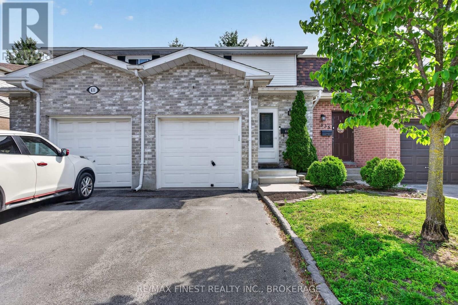 Property Photo:  833 Datzell Lane 79  ON K7M 7R7 