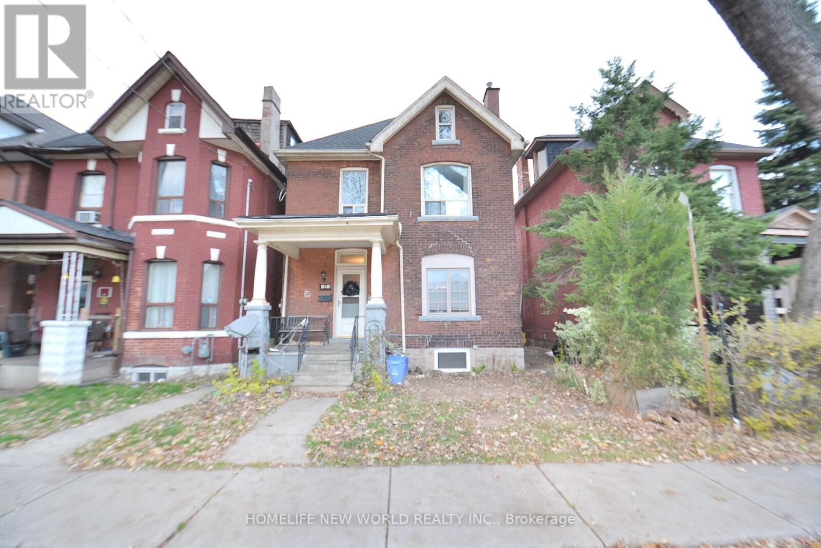 Property Photo: 27 Nightingale Street Lower ON L8L 1R5